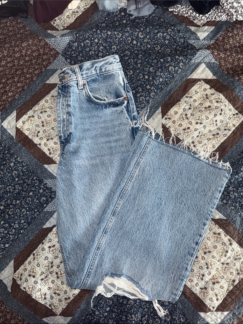 Zara Light Blue Wide-Leg Distressed Hem Jeans